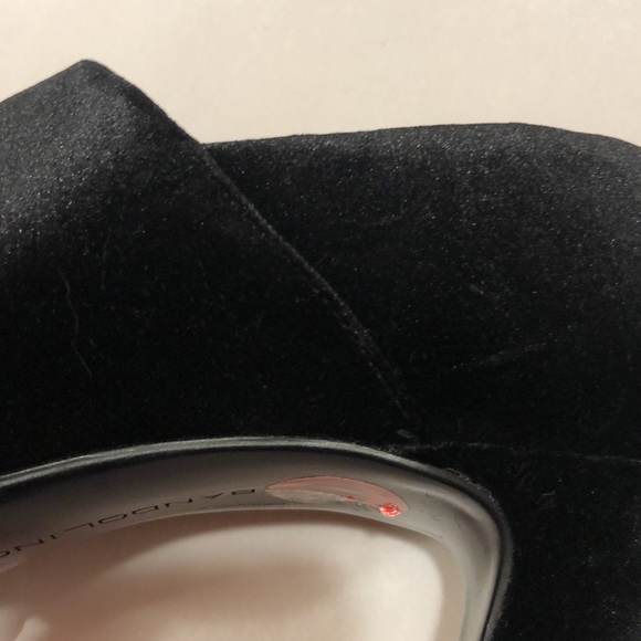 Bandolino Black Velvet Ankle Booties/ Like New - Picture 6 of 10